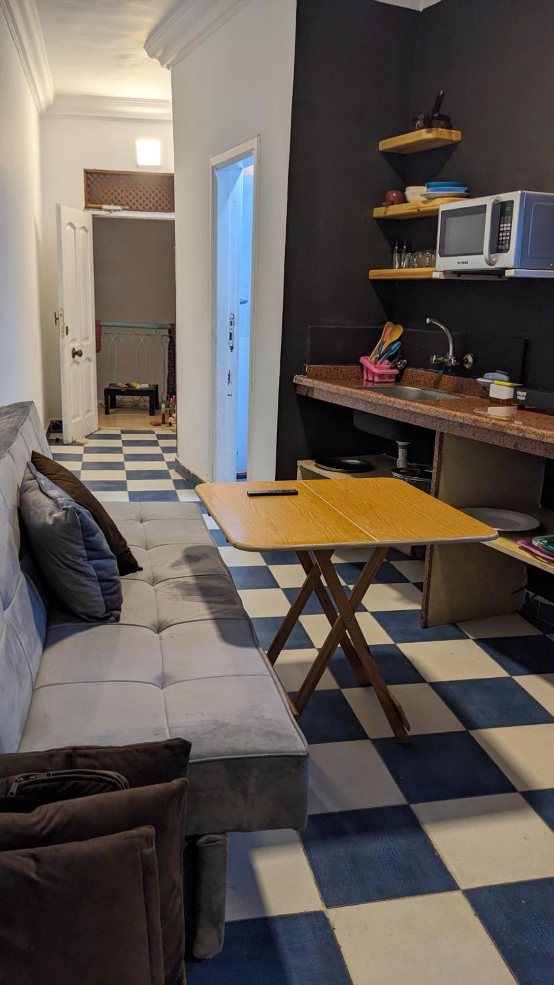 White House Apartment *