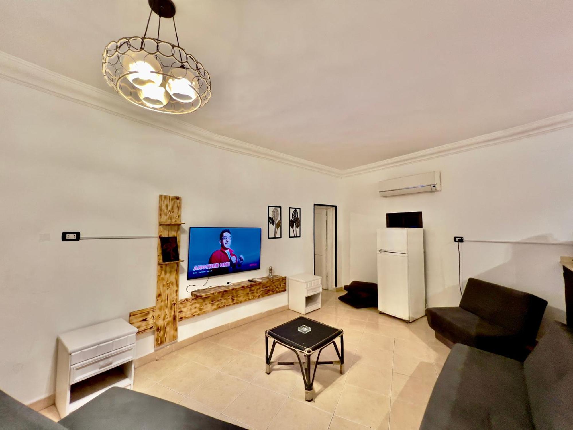 White House Apartment *