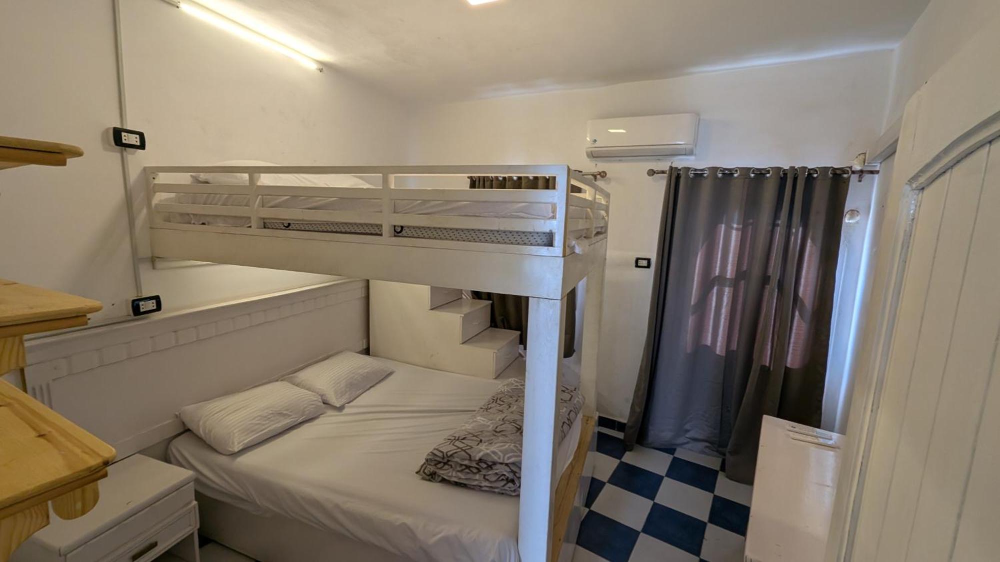 White House Daire *